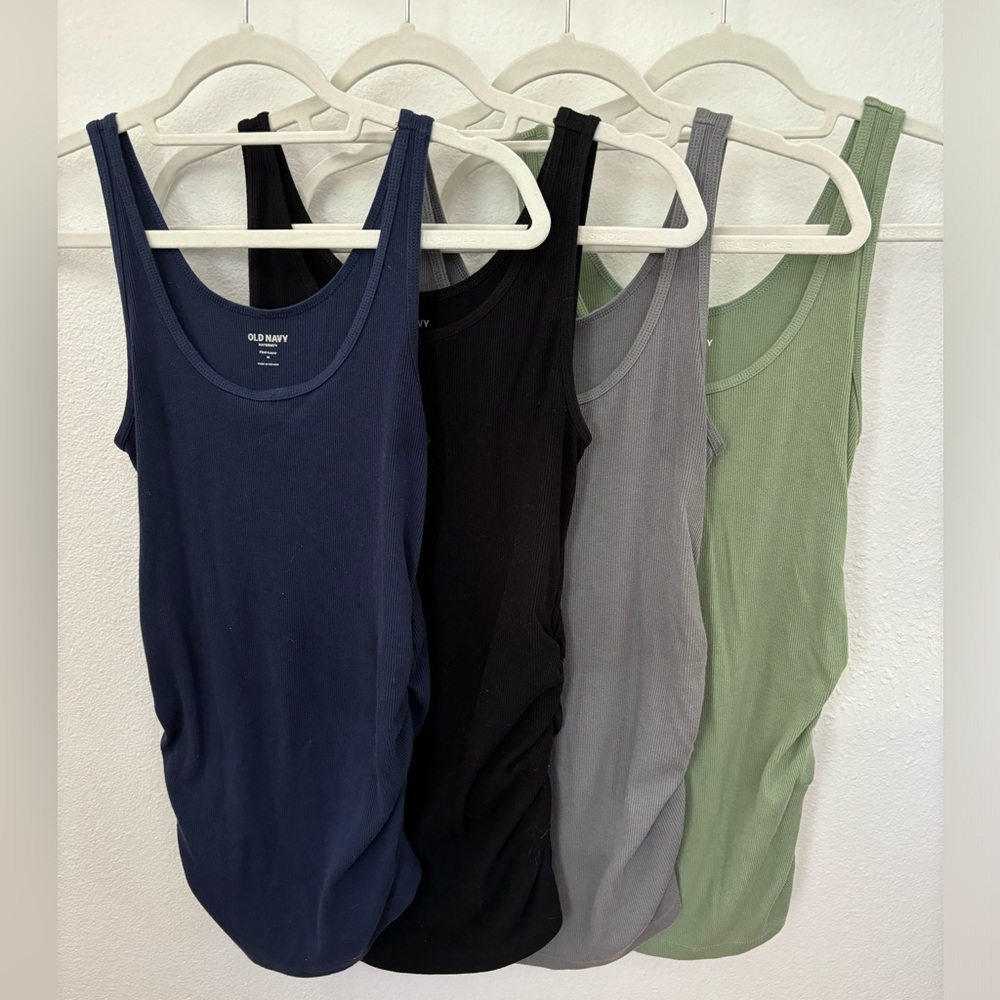 Old Navy Maternity Tanks